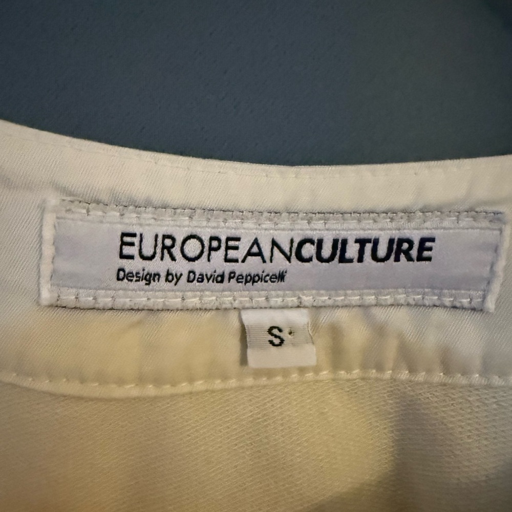 European Culture Tiered Ruffled Jacket – Size Small - Picture 6 of 9